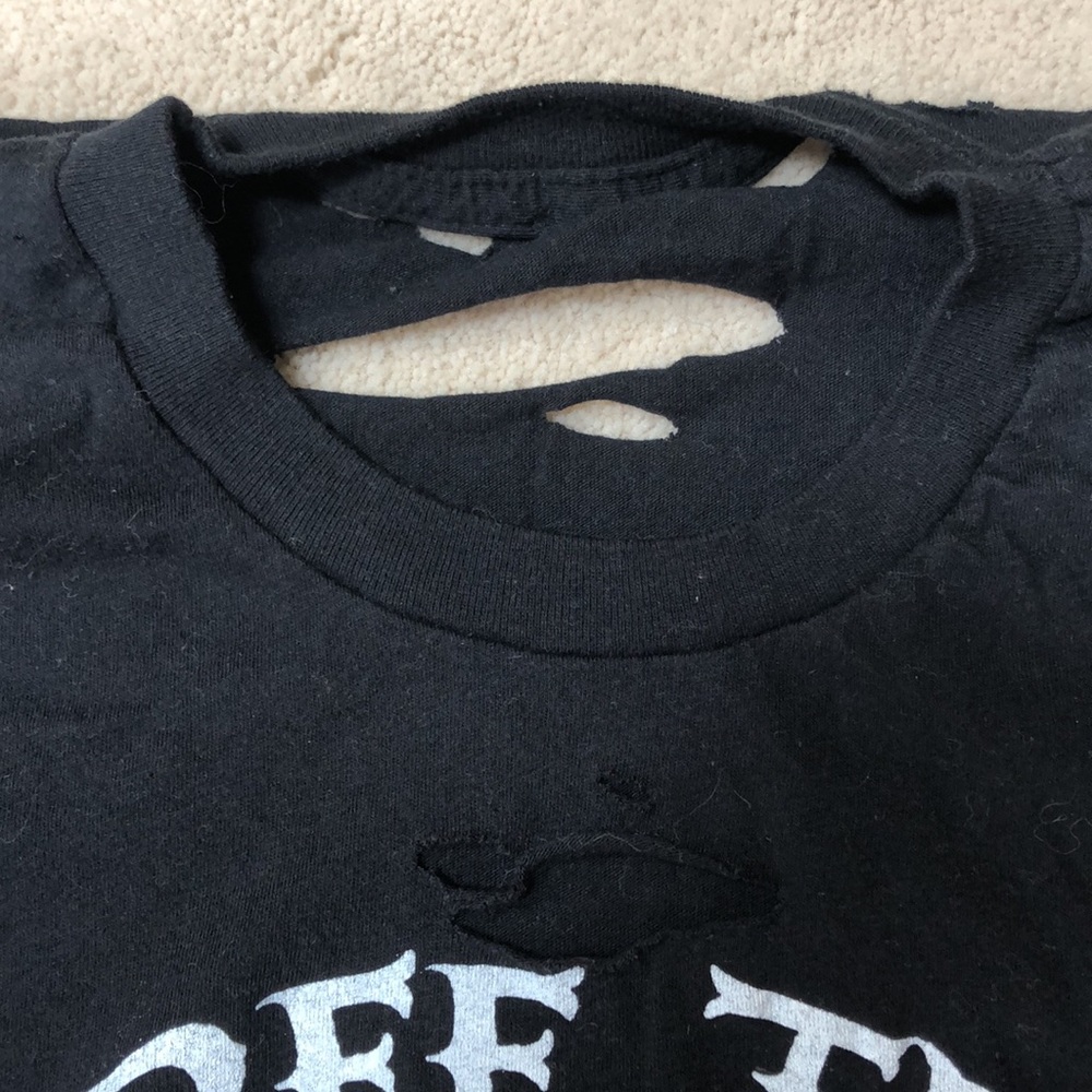 Men’s cool distressed vintage tee - Picture 3 of 5